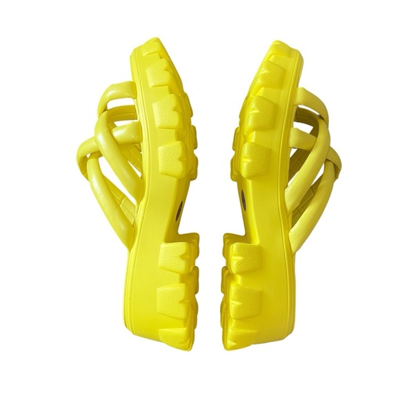Zara Vibrant Yellow Strappy Sandals - Picture 3 of 6